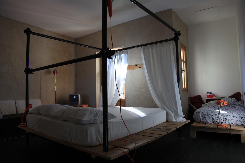 B&B Acaso Serralunga d'Alba Eksteriør bilde